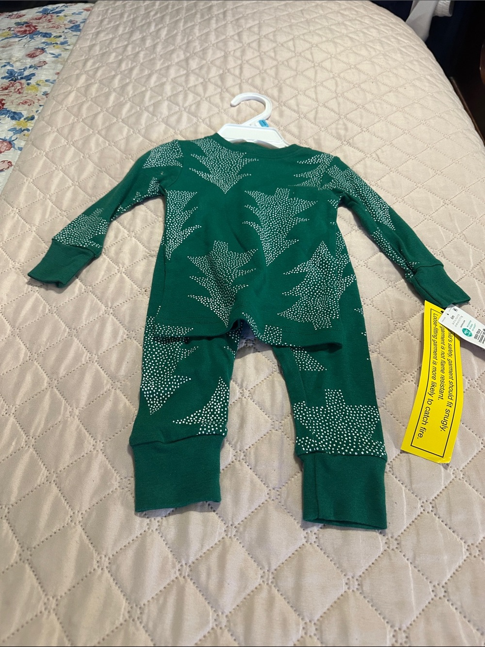 Children's Green Christmas tree  Matching pj Set. Size 6 month. Christmas.
